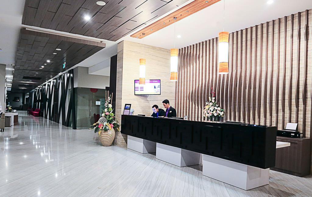 Mercure 帕卢 外观 照片