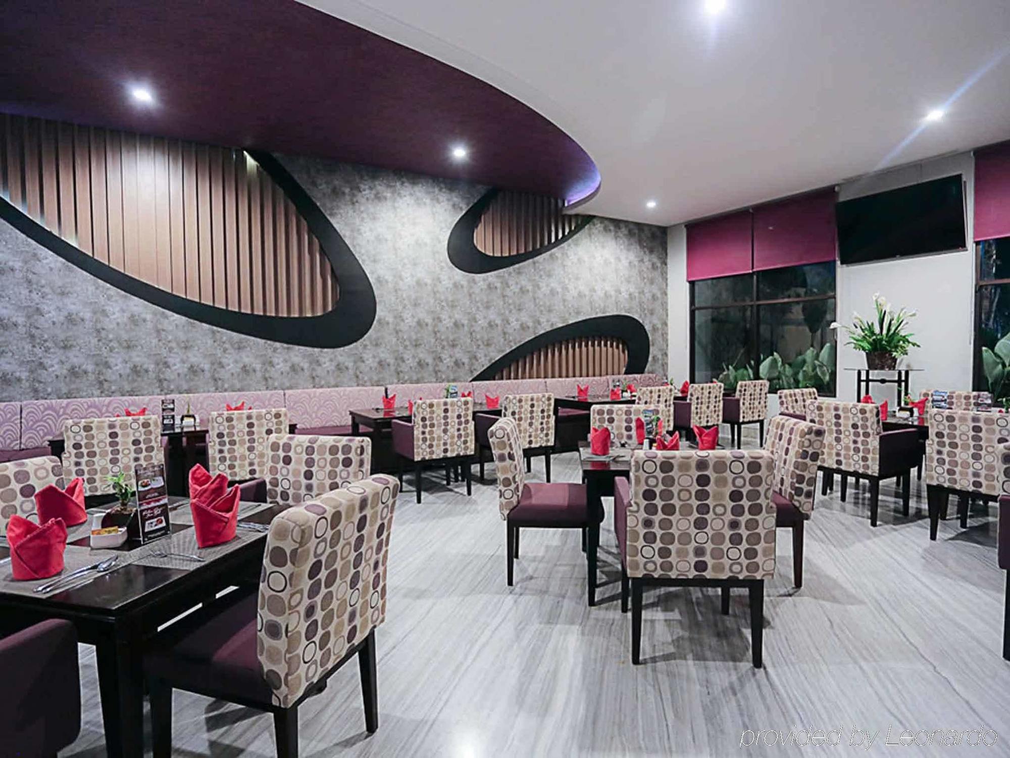 Mercure 帕卢 外观 照片